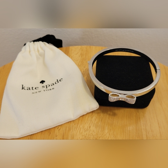 KATE SPADE crystal bow bracelet - Picture 2 of 3